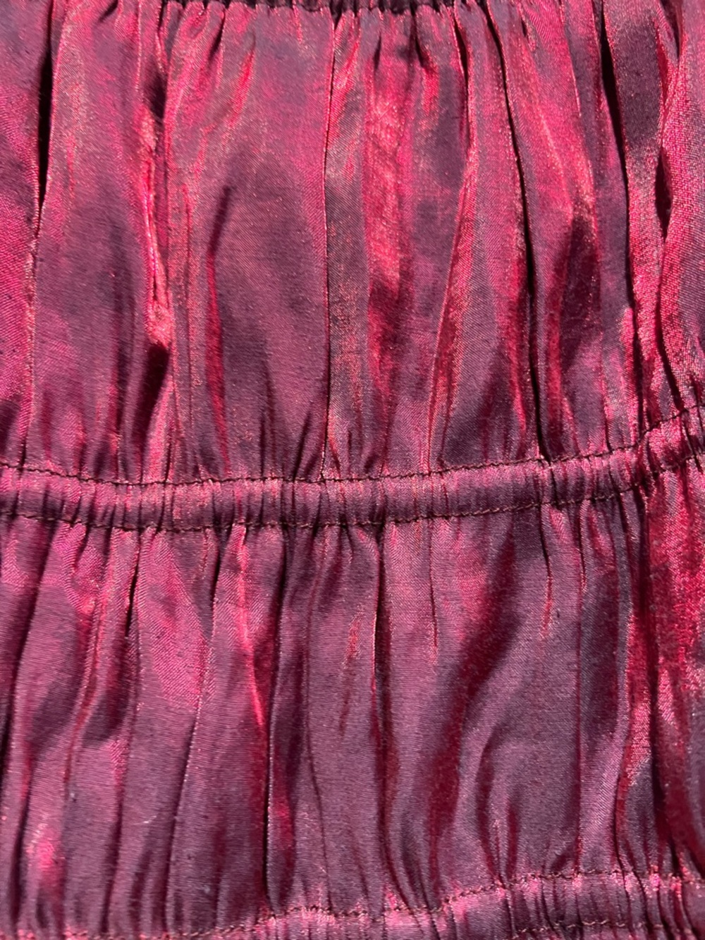 Adelyn Rae Metallic Burgundy Smocked Crop Top Puff Sleeve S - Picture 5 of 6